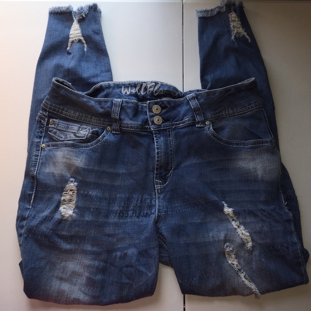 🔥Wallflower Ripped Jeans